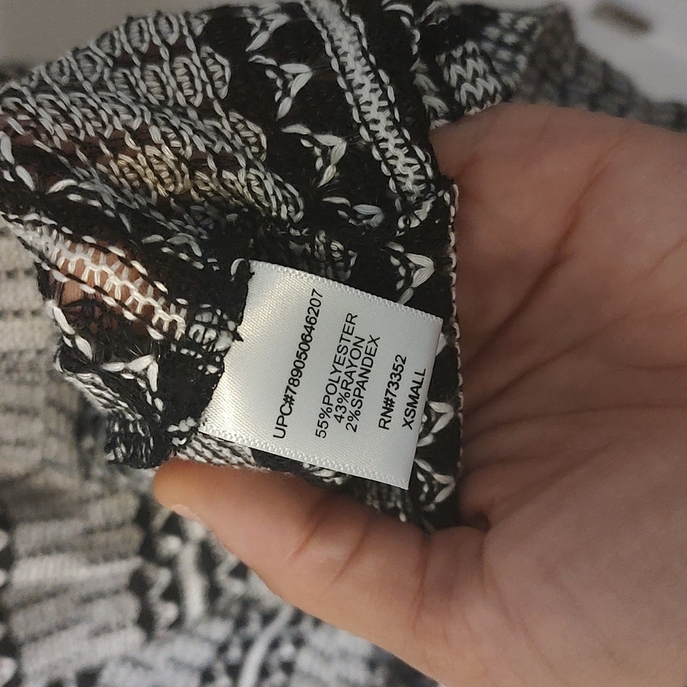 NWT Printed Open Cardigan - Picture 3 of 4